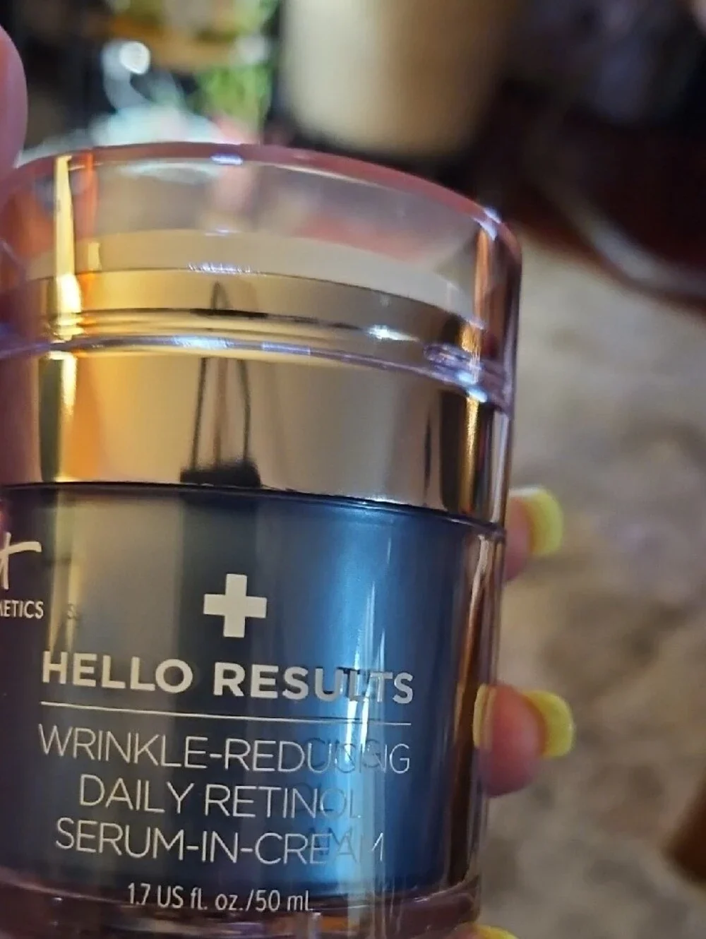 It COSMETICS WRINKLE REDUCING RETINOL CREAM
